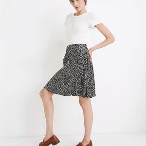 EUC Madewell A-Line Mini Skirt in Parisian Ditsy Floral Pattern, Size 16